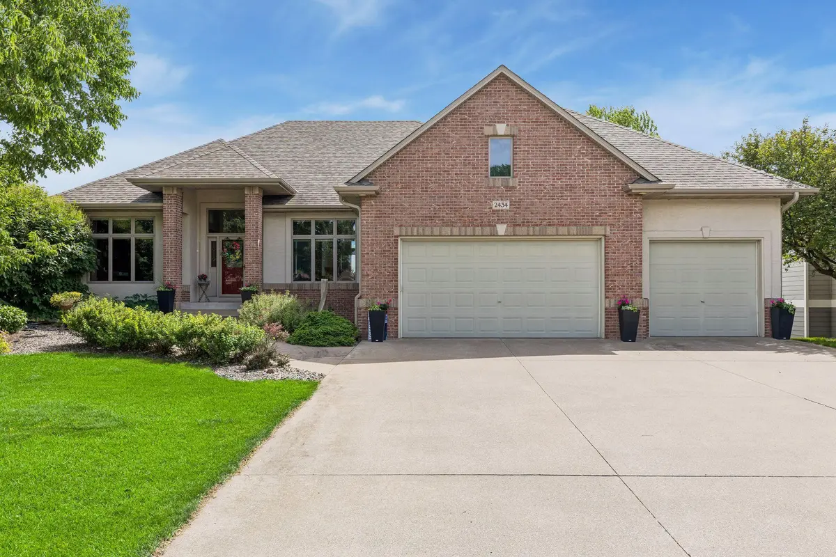 2434 Arnold Palmer DR, Blaine, MN 55449