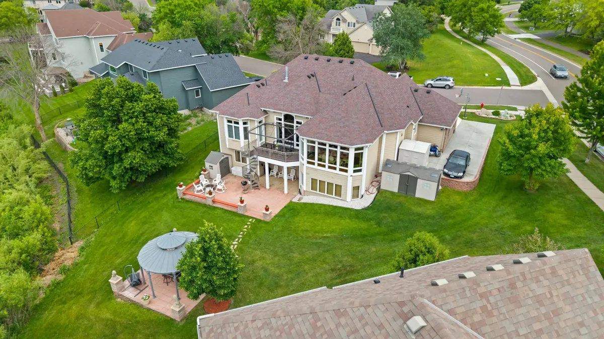 3401 Fox Tail TRL NW, Prior Lake, MN 55372