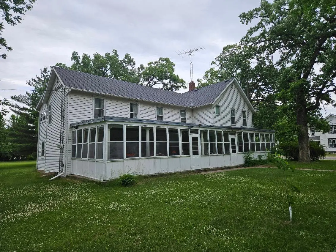 112 N 3rd ST, Royalton, MN 56373