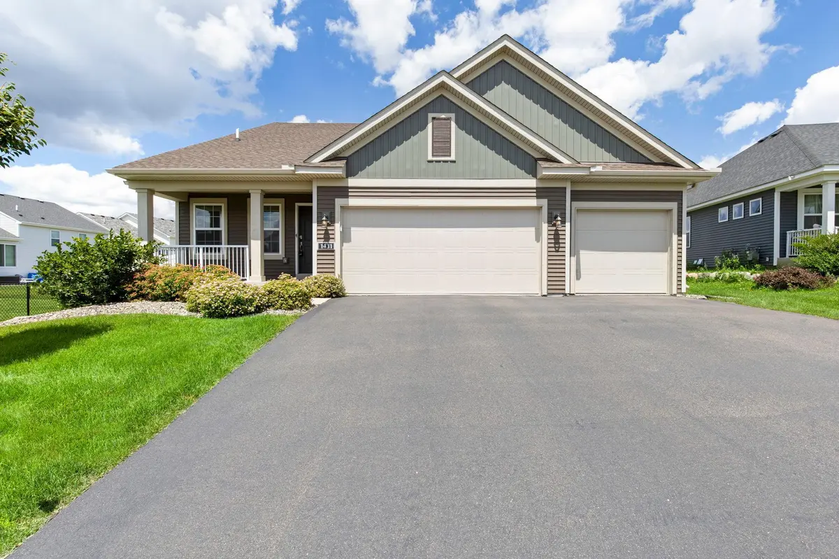 1431 139th ST E, Rosemount, MN 55068