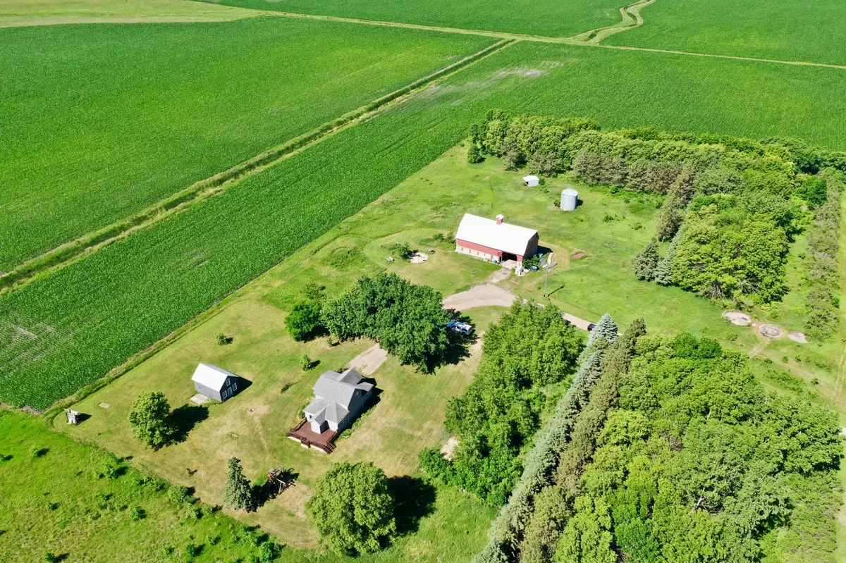 14453 880th AVE, Sacred Heart, MN 56285