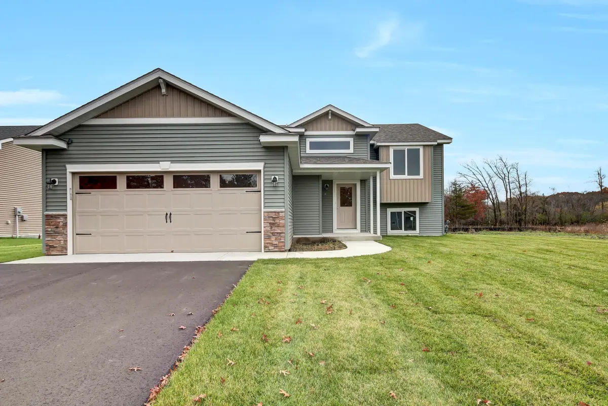 1339 Jasmine LN, Saint Joseph, MN 56374