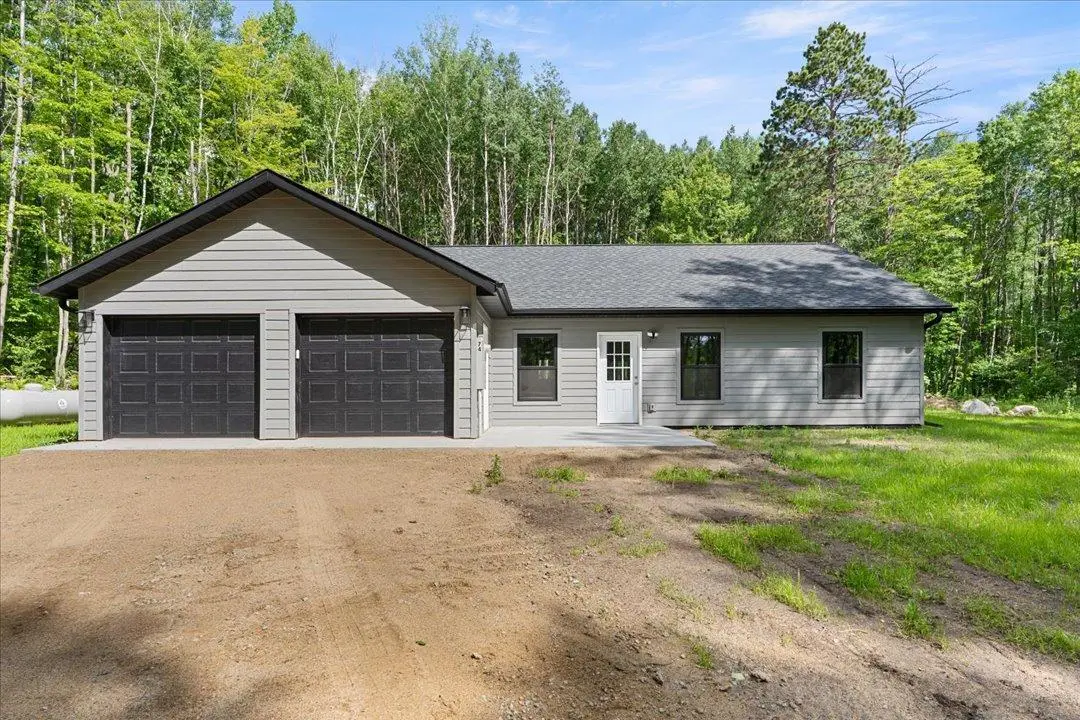 121 Ridgeway PATH, Walker, MN 56484
