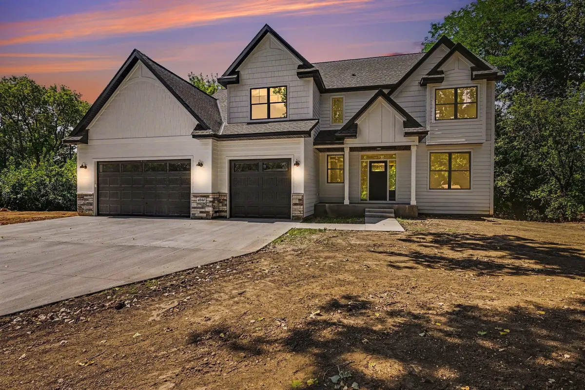 4044 Merriam RD, Minnetonka, MN 55305