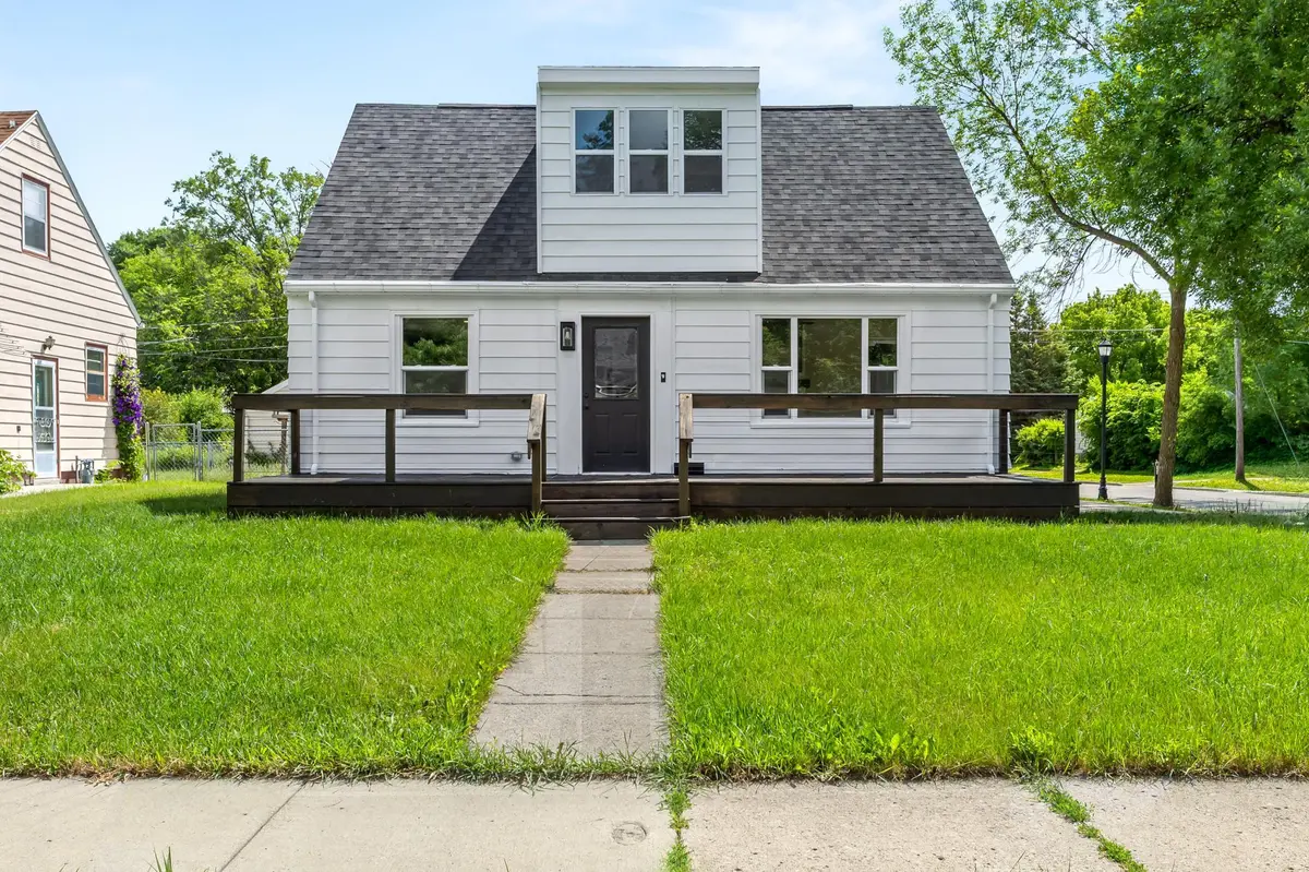 1601 11th ST N, Fargo, ND 58102