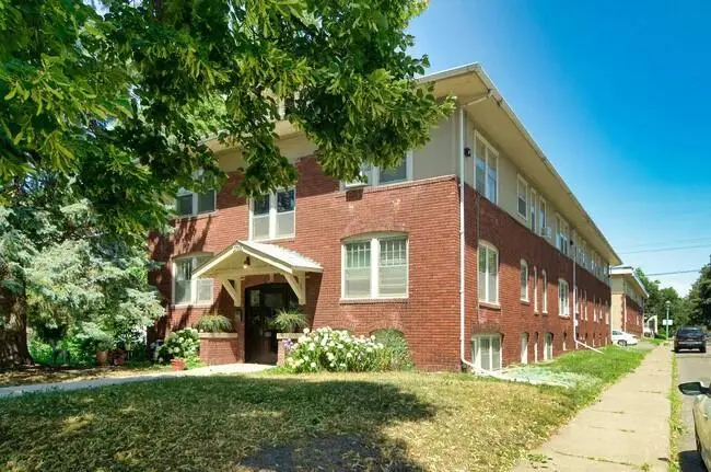 1703 Ashland AVE, Saint Paul, MN 55104