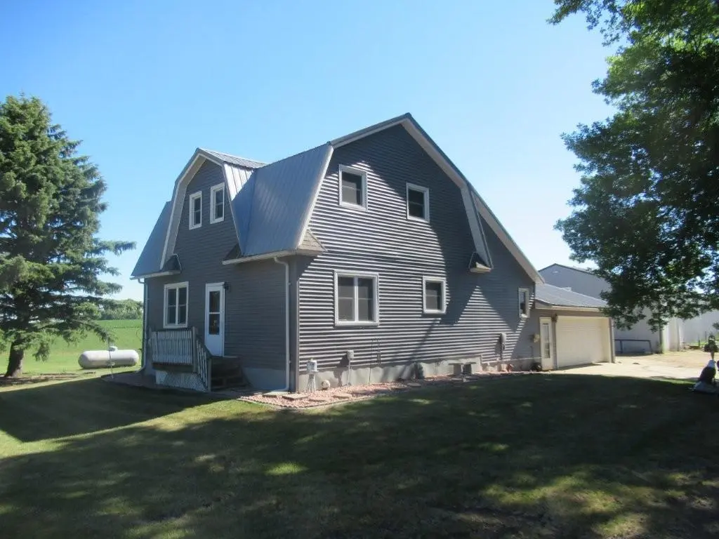 440 Main ST, Kenneth, MN 56147
