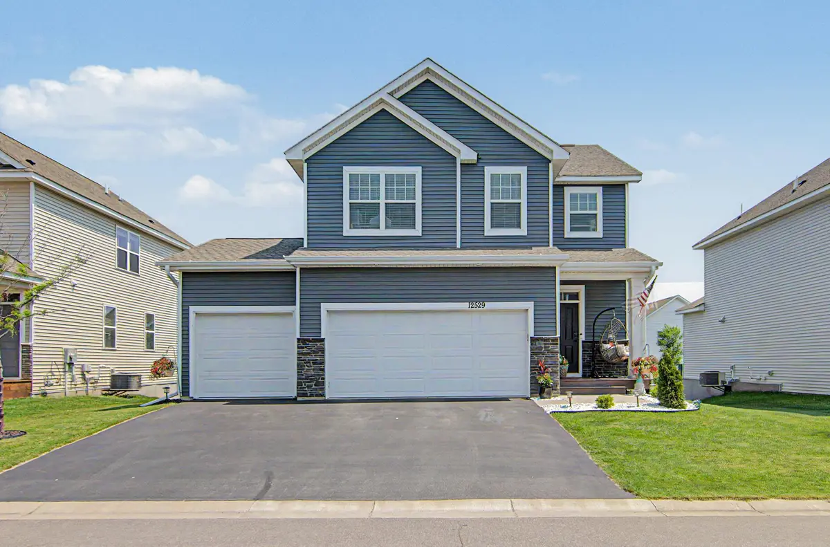 12529 Edison CIR NE, Blaine, MN 55449