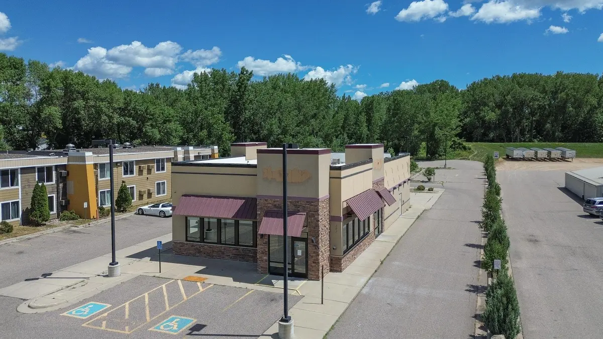101 W Lind CT, Mankato, MN 56001