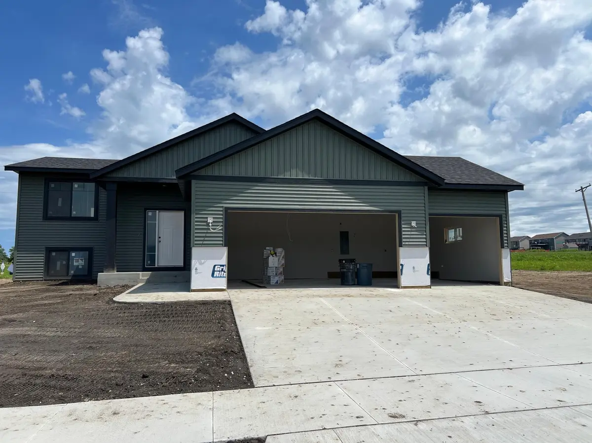 1306 9th AVE NW, Kasson, MN 55944
