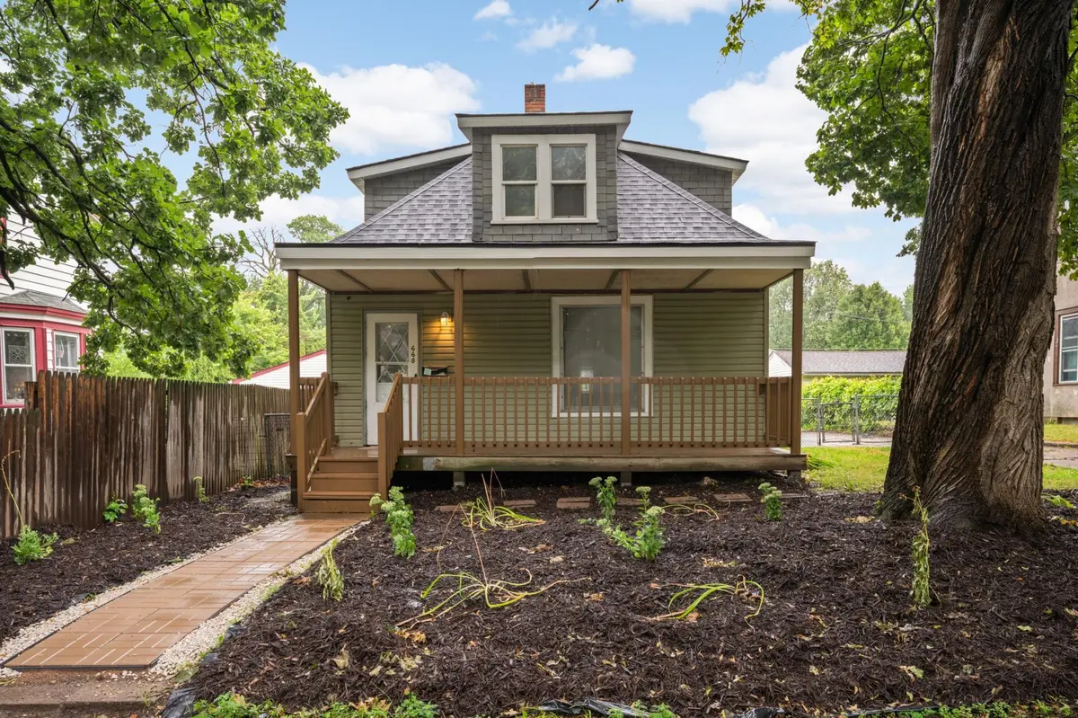 668 Orleans ST, Saint Paul, MN 55107