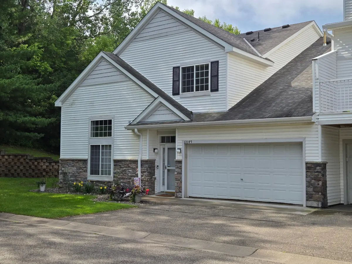 6849 Pine Crest TRL S, Cottage Grove, MN 55016
