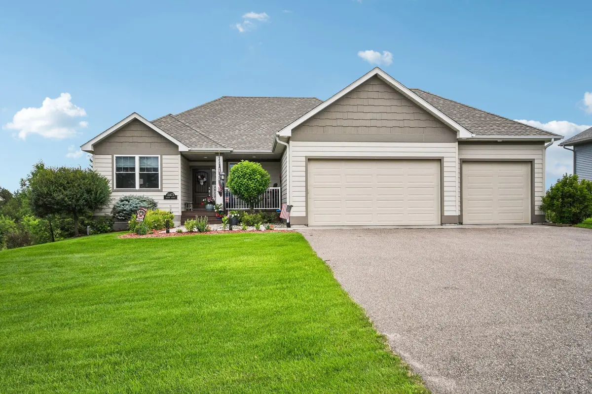 31473 Marvin AVE, Lindstrom, MN 55045
