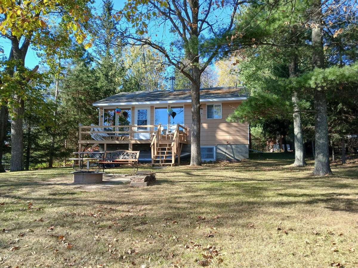 2047 Clover LN NE, Longville, MN 56655