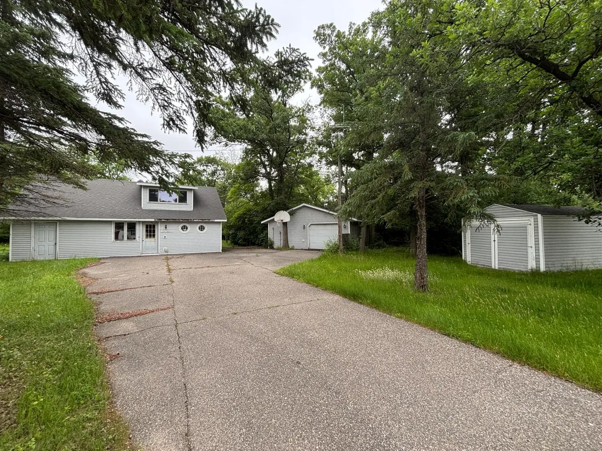 15876 Sandy Beach RD SE, Mentor, MN 56736