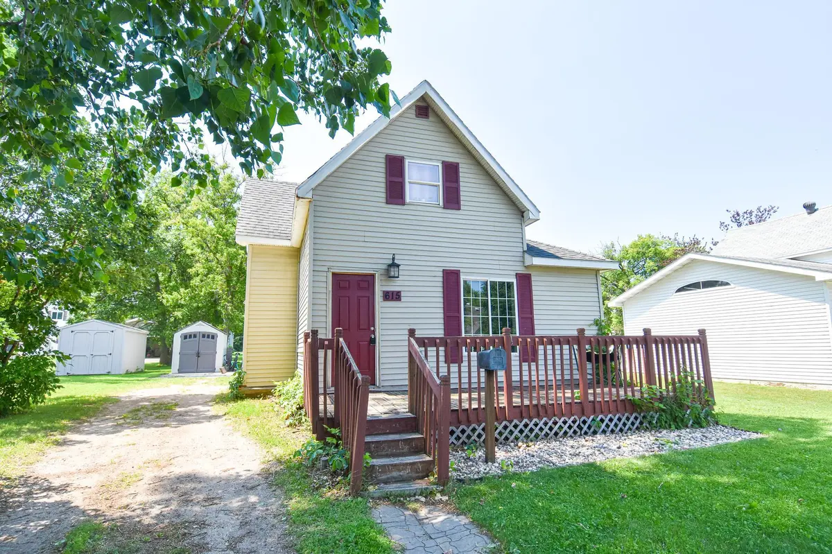 615 Markley AVE S, Thief River Falls, MN 56701