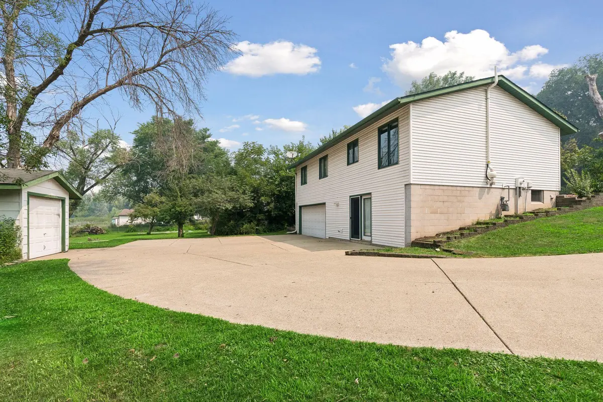 1415 11th AVE, Newport, MN 55055