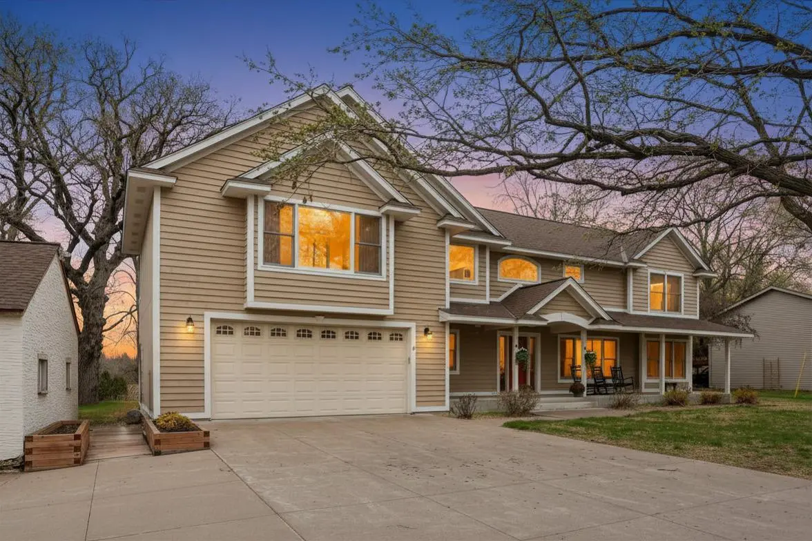 12112 W River RD, Champlin, MN 55316