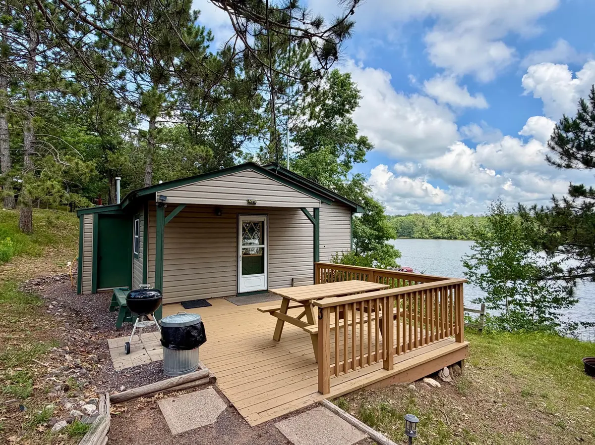 6833 View Point Lodge RD #14 (Cabin 3), Gordon, WI 54838