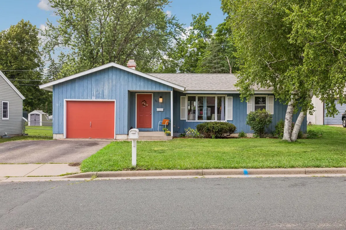 711 Saint Croix ST N, Hudson, WI 54016