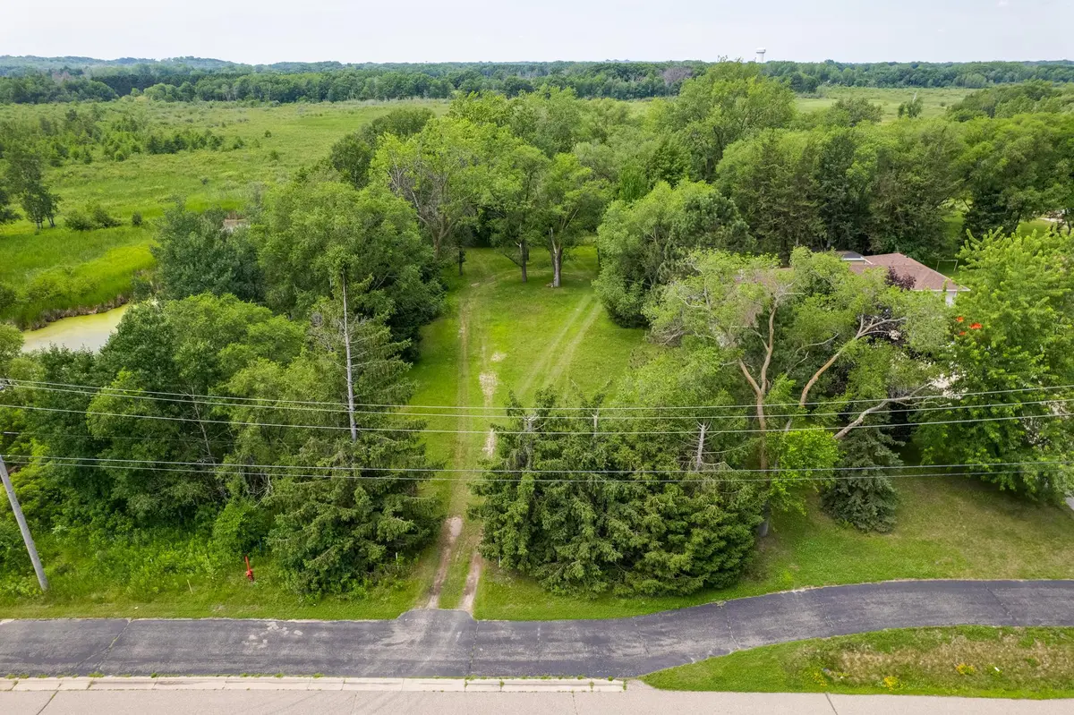 5715 Hodgson RD, Shoreview, MN 55126