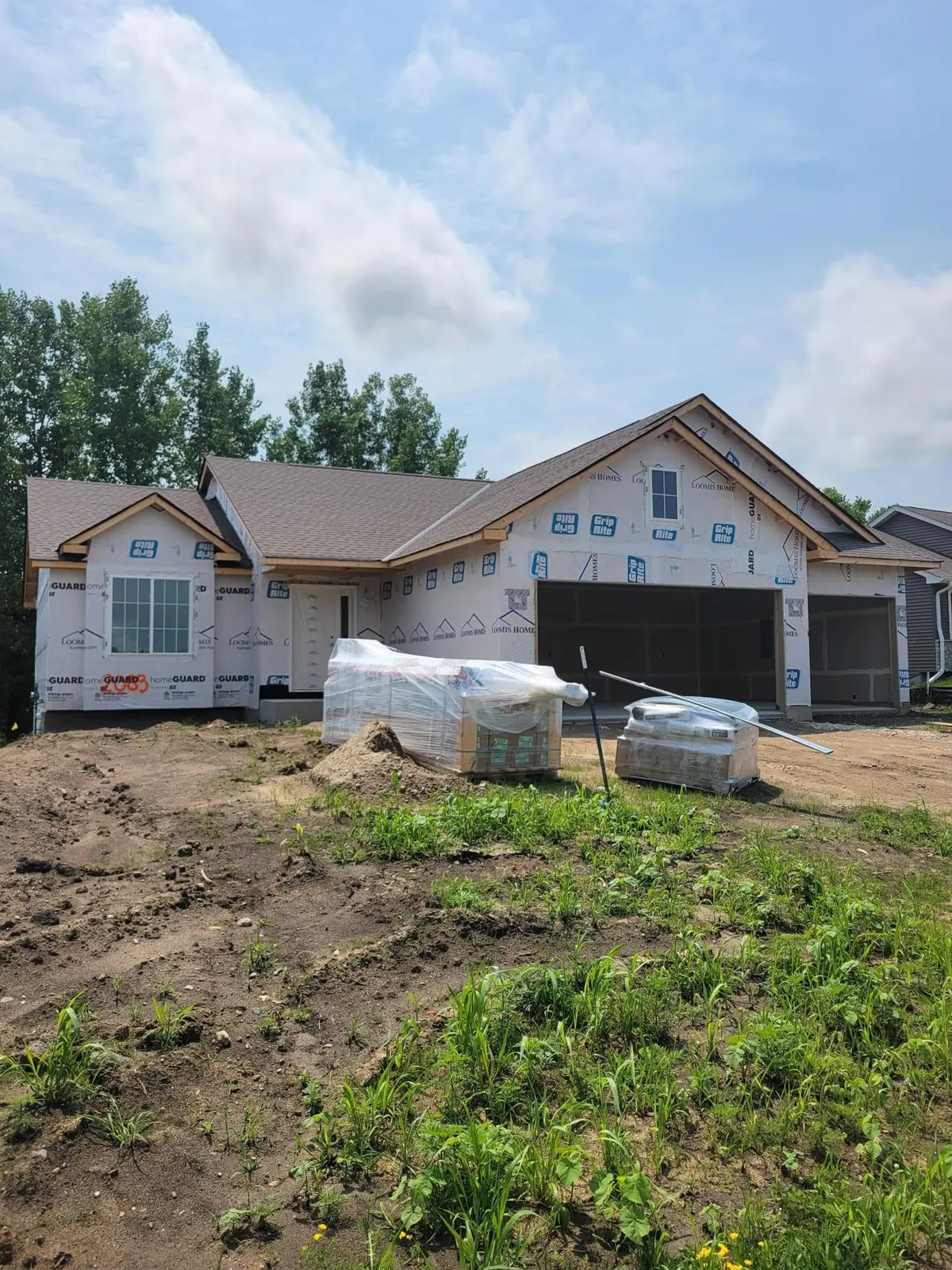 2083 River Bend TRL, Mayer, MN 55360