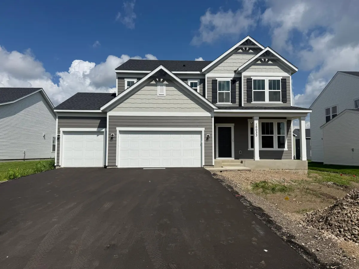 15033 Ashtown LN, Rosemount, MN 55068