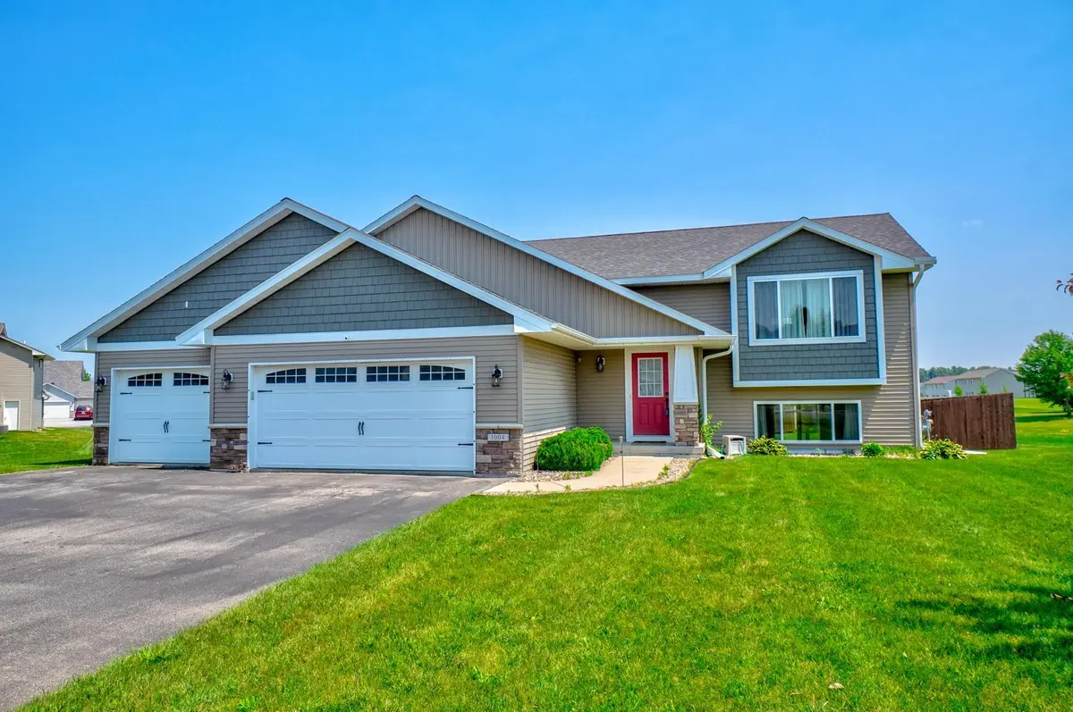 1004 Wyoming ST, Roberts, WI 54023
