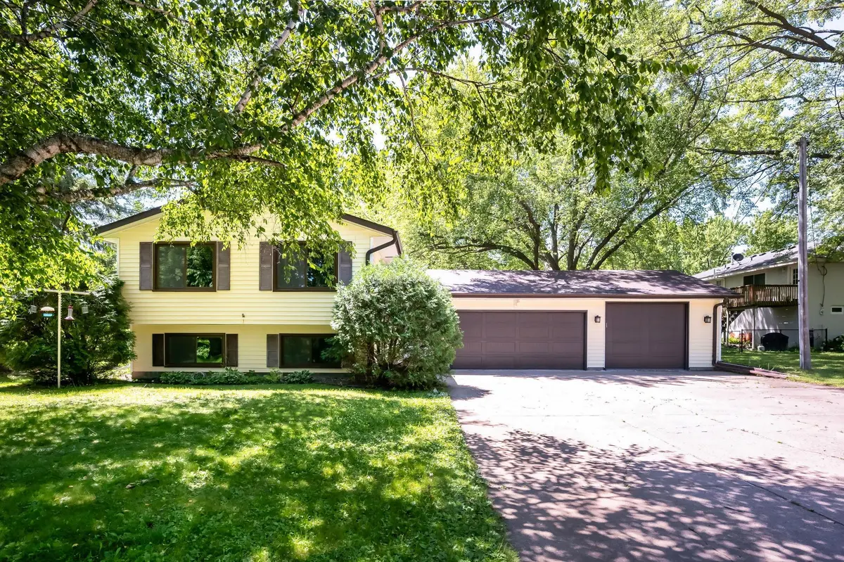 13589 67th PL N, Maple Grove, MN 55311
