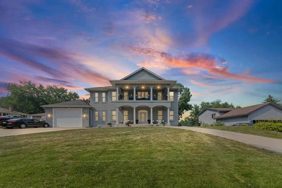 1261 Bibeau RD, White Bear Lake, MN 55110