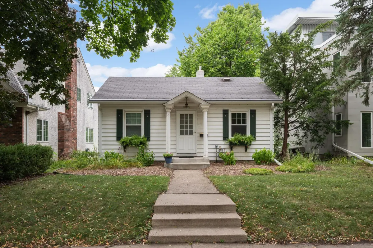 2189 Scheffer AVE, Saint Paul, MN 55116