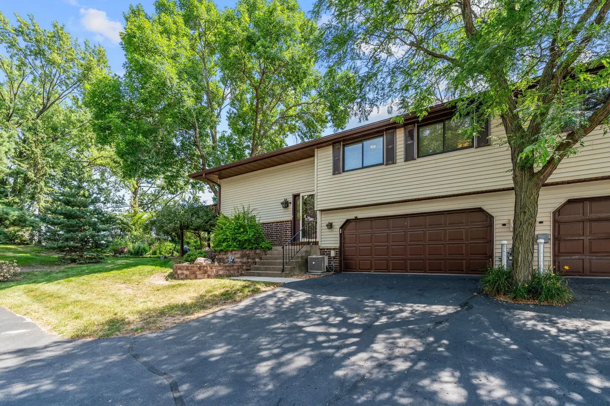 10717 Yukon AVE S, Bloomington, MN 55438