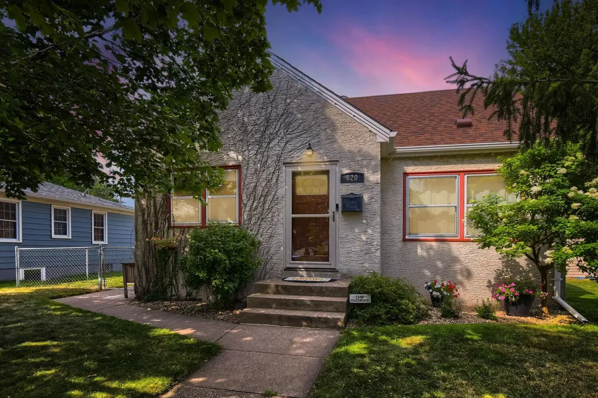 820 4th AVE S, South Saint Paul, MN 55075