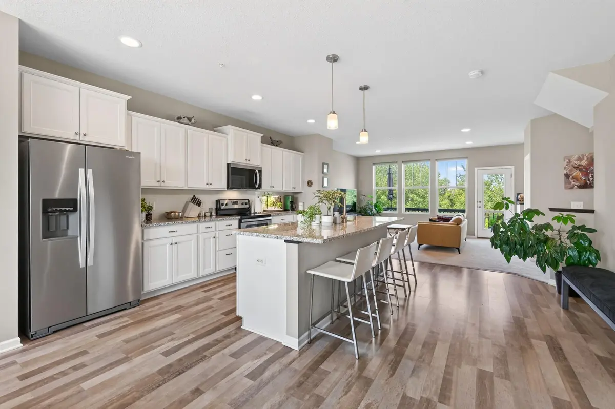 1470 Old Highway 8 NW, New Brighton, MN 55112