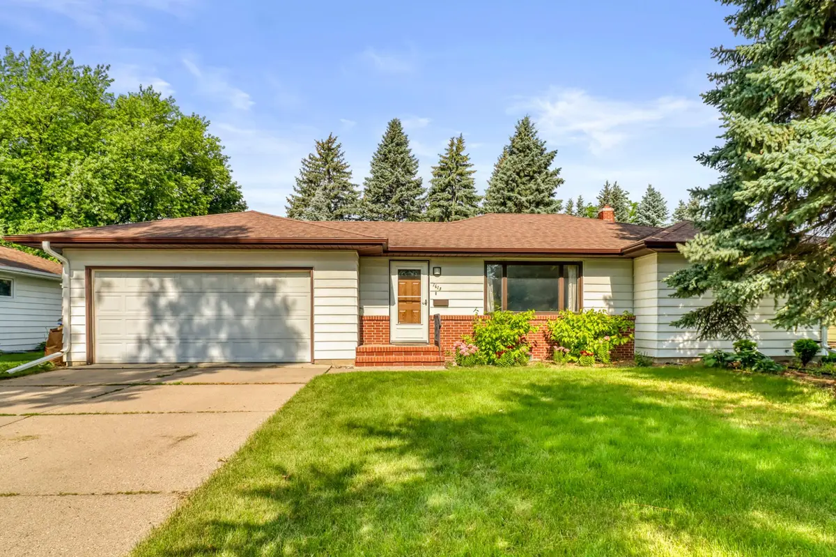 1613 16th ST S, Moorhead, MN 56560