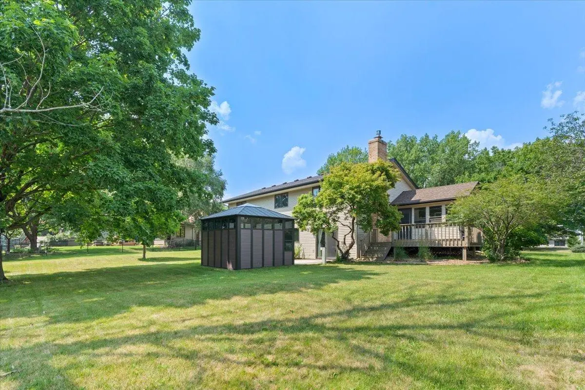 1309 Fremont CT, Burnsville, MN 55306