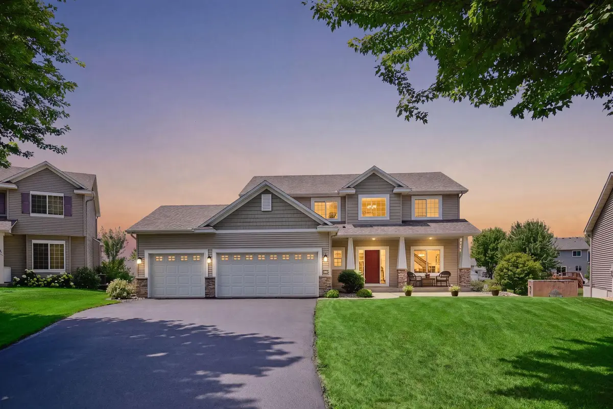1235 Pine SQ, Waconia, MN 55387
