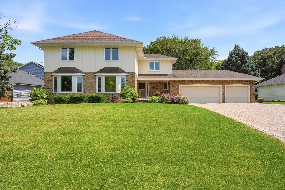 16015 46th AVE N, Plymouth, MN 55446
