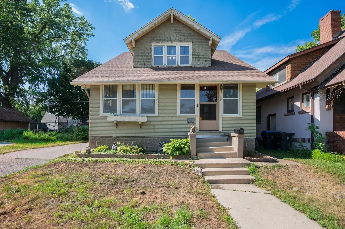 406 W Lewis ST, Mankato, MN 56001