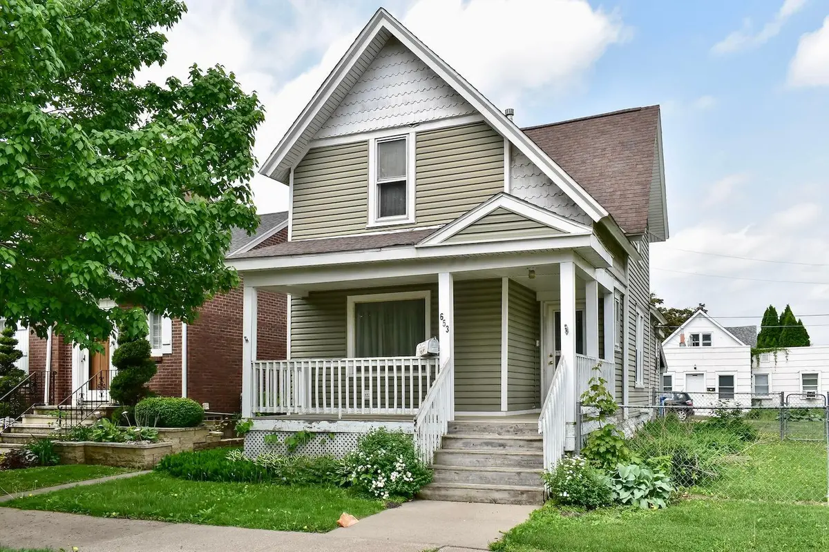 653 Johnson ST, Winona, MN 55987