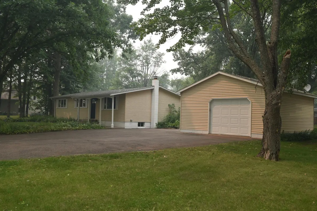 103 Carriage Hill DR, Hinckley, MN 55037