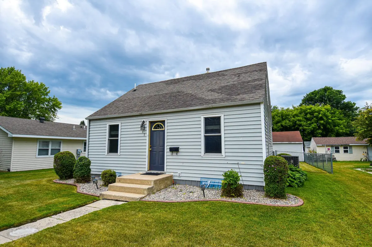 417 Kendall AVE S, Thief River Falls, MN 56701