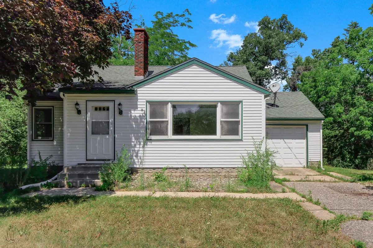 4374 US-61, Red Wing, MN 55066