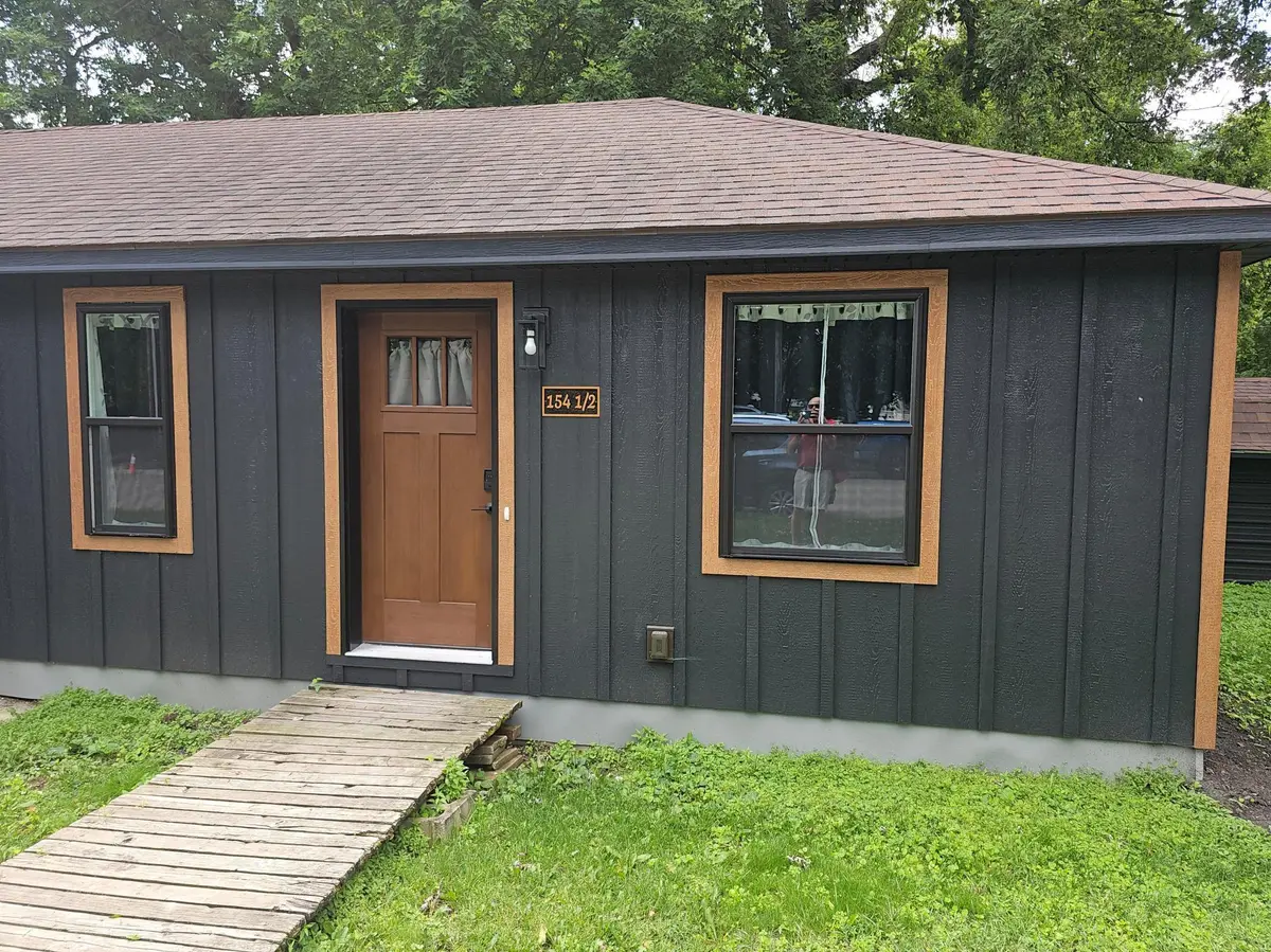 154 3rd AVE, Spicer, MN 56288