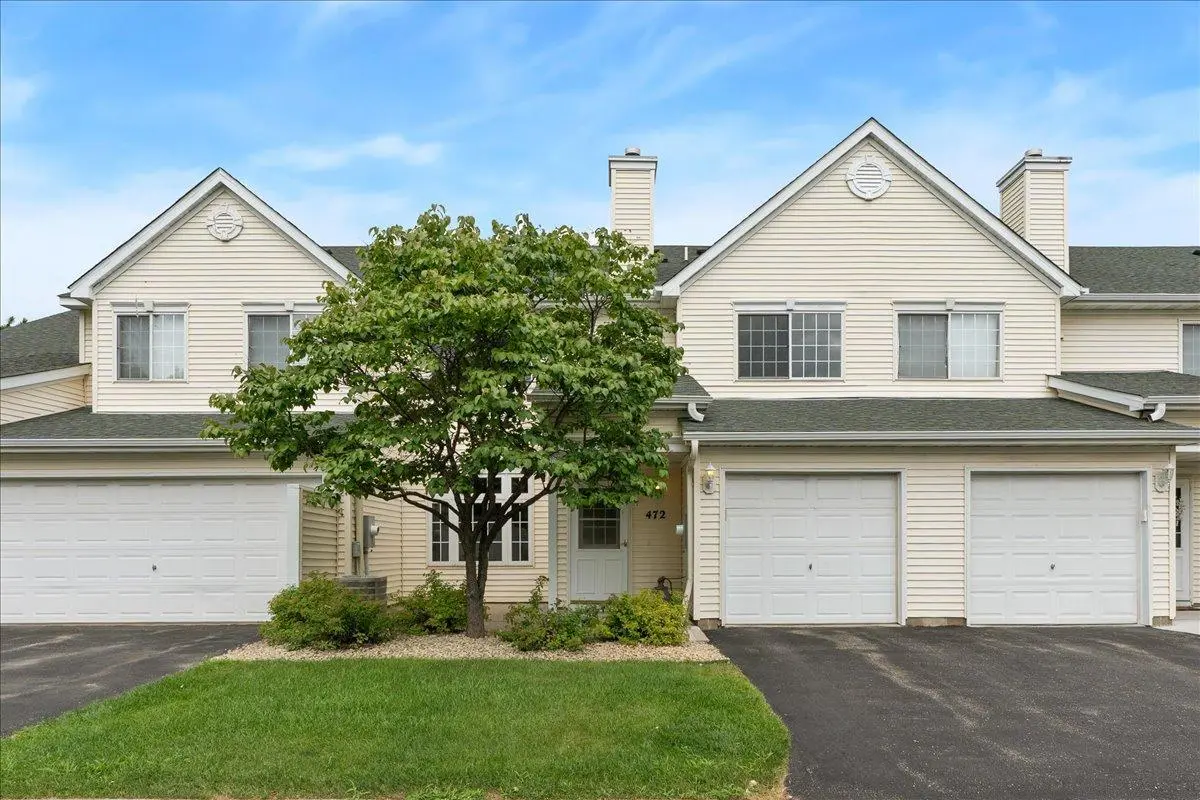 472 Aqua CIR, Lino Lakes, MN 55014