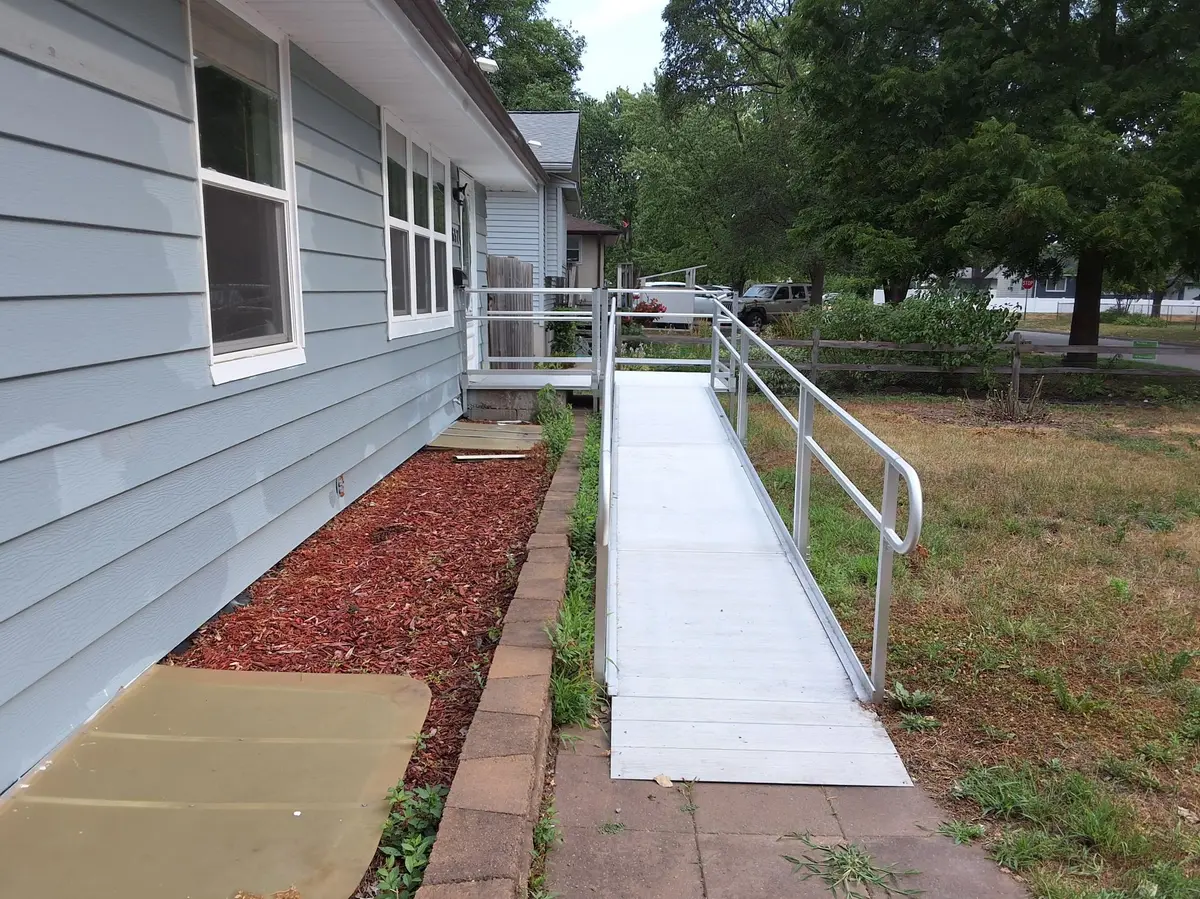 5637 Emerson AVE N, Brooklyn Center, MN 55430