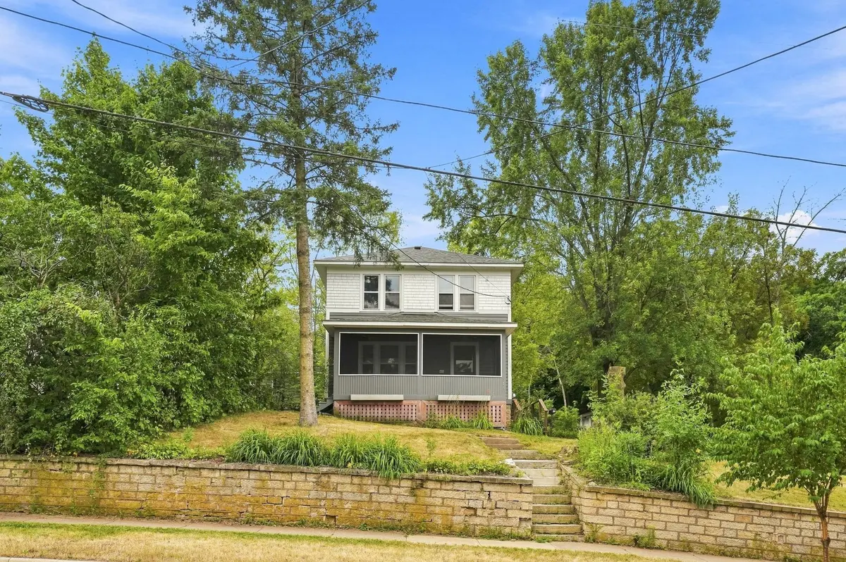 816 Vine ST, Hudson, WI 54016