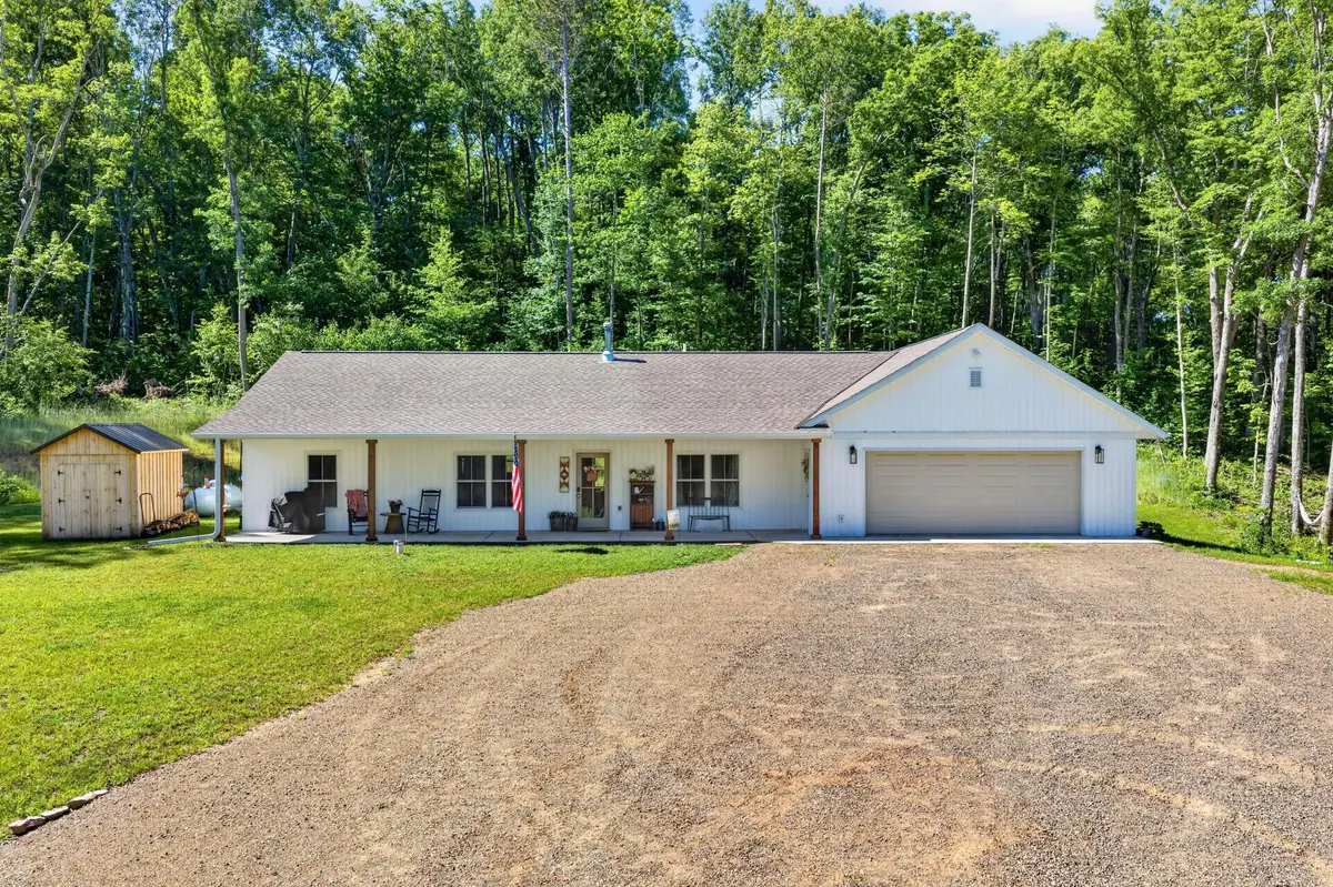 W4855 2nd AVE, Spooner, WI 54801