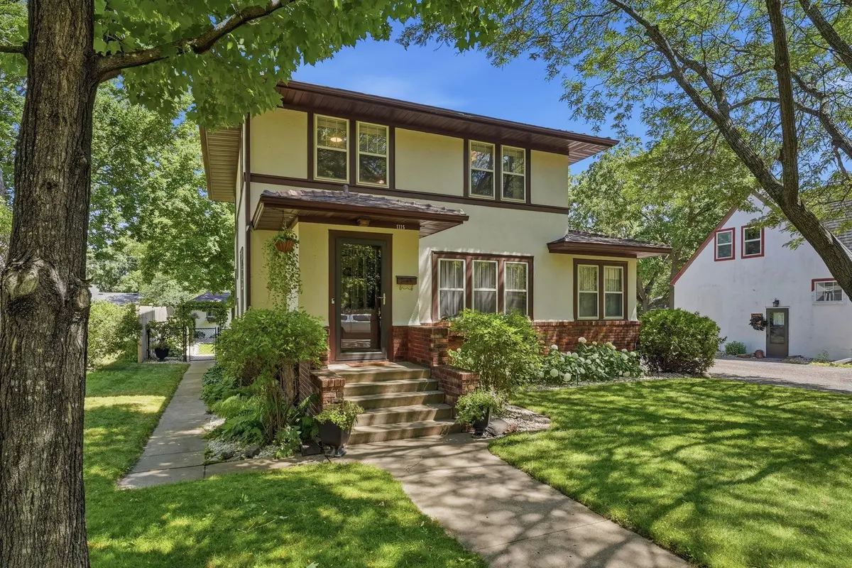 1115 Douglas ST, Alexandria, MN 56308