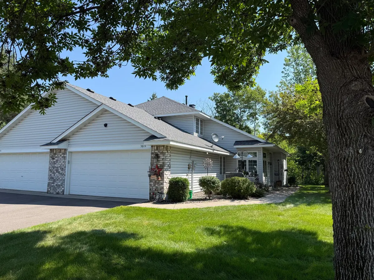3804 Weaver CT, Anoka, MN 55303